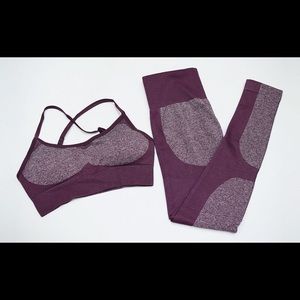Purple seamless high waisted leggings set